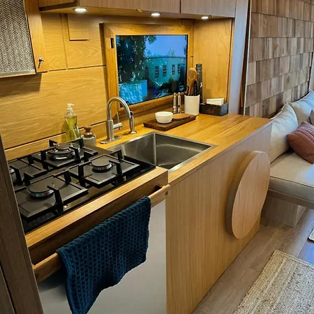City Hideaway, Off Grid Luxe Lancaster Exterior photo